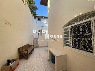 SOBRADO 189M², REGIÃO SUL, COM SÚITE