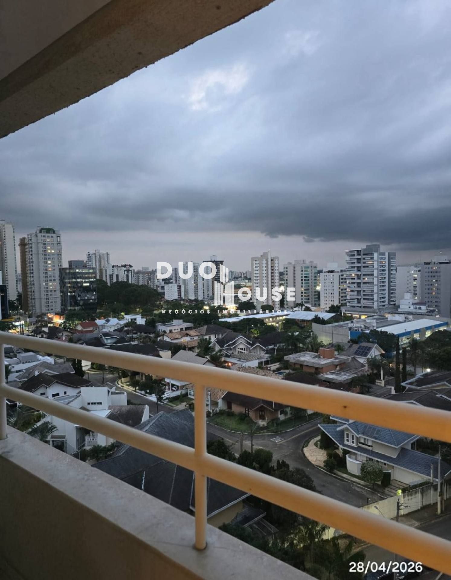 Apartamento Completo no Aquarius – 2 Dormitórios, Mobiliado e 2 Vagas