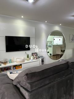 Casa de 3 Dormitórios com Suíte, Closet e Área Gourmet em Condomínio