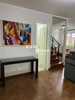 Casa de 3 Dormitórios com Suíte, Closet e Área Gourmet em Condomínio