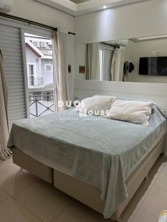 Casa de 3 Dormitórios com Suíte, Closet e Área Gourmet em Condomínio
