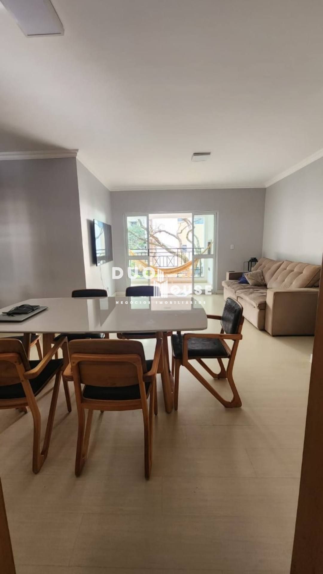 Apartamento Para Vender com 03 quartos 01 suítes no bairro Parque Residencial Aquarius em São José Dos Campos