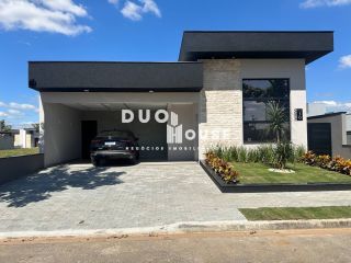 Casa nova à venda – 153 m² | 3 dormitórios | Piscina