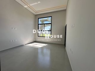 Casa nova à venda – 153 m² | 3 dormitórios | Piscina