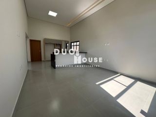 Casa nova à venda – 153 m² | 3 dormitórios | Piscina