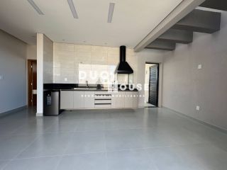 Casa nova à venda – 153 m² | 3 dormitórios | Piscina