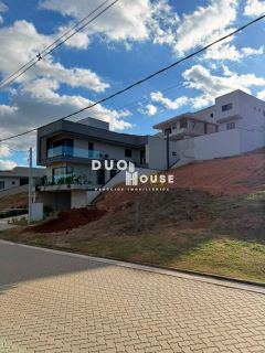 Lote de 335 m² no Terras Alpha, localizado no Urbanova, em São José dos Campos.