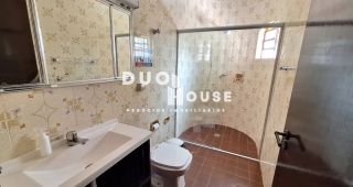 Casa com 3 Dormitórios, Piscina e 3 Vagas em Caraguatatuba