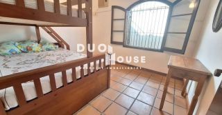 Casa com 3 Dormitórios, Piscina e 3 Vagas em Caraguatatuba