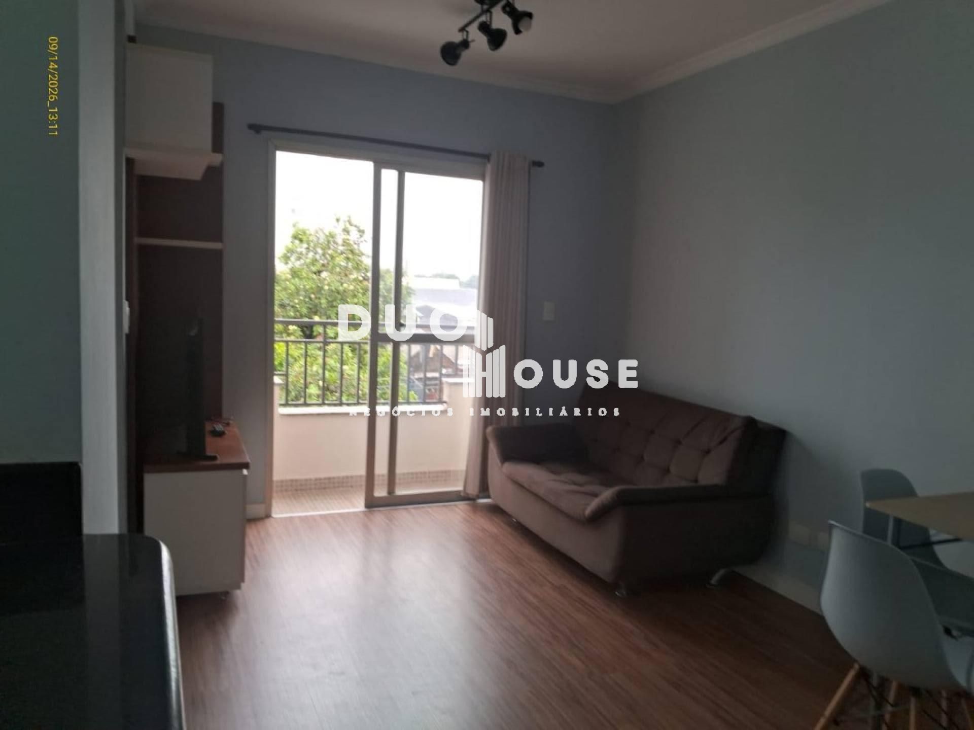 Apartamento Mobiliado com 2 Dormitórios Região central