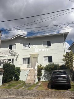 Sobrado no Home Club – Villa Branca