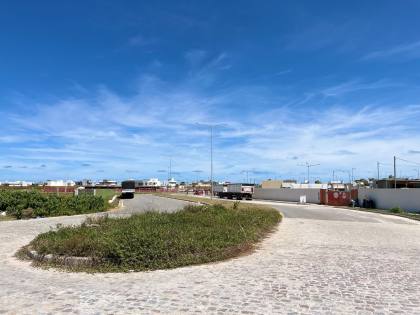 Lote no Colorado frente ao Damha. Luar da Barra II