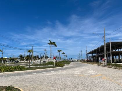 Lote no Colorado frente ao Damha. Luar da Barra II