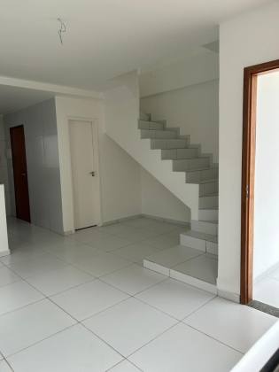 DUPLEX EM MARIA FARINHA