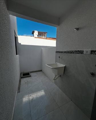 CASA SOLTA COM ÓTIMA LOCALIZAÇÃO NA BEIRA MAR DO JANGA