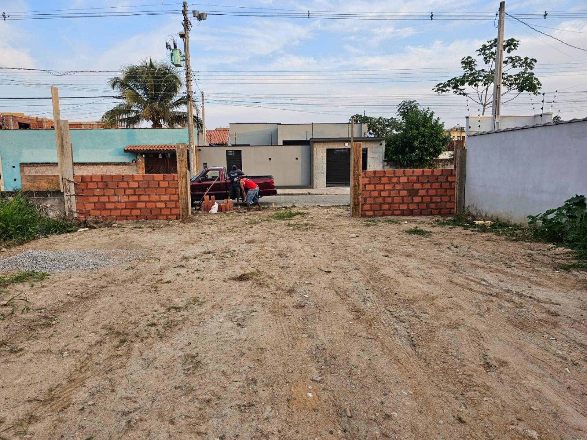 Lote / Terreno Para Vender no bairro Pontal de Santa Marina em Caraguatatuba