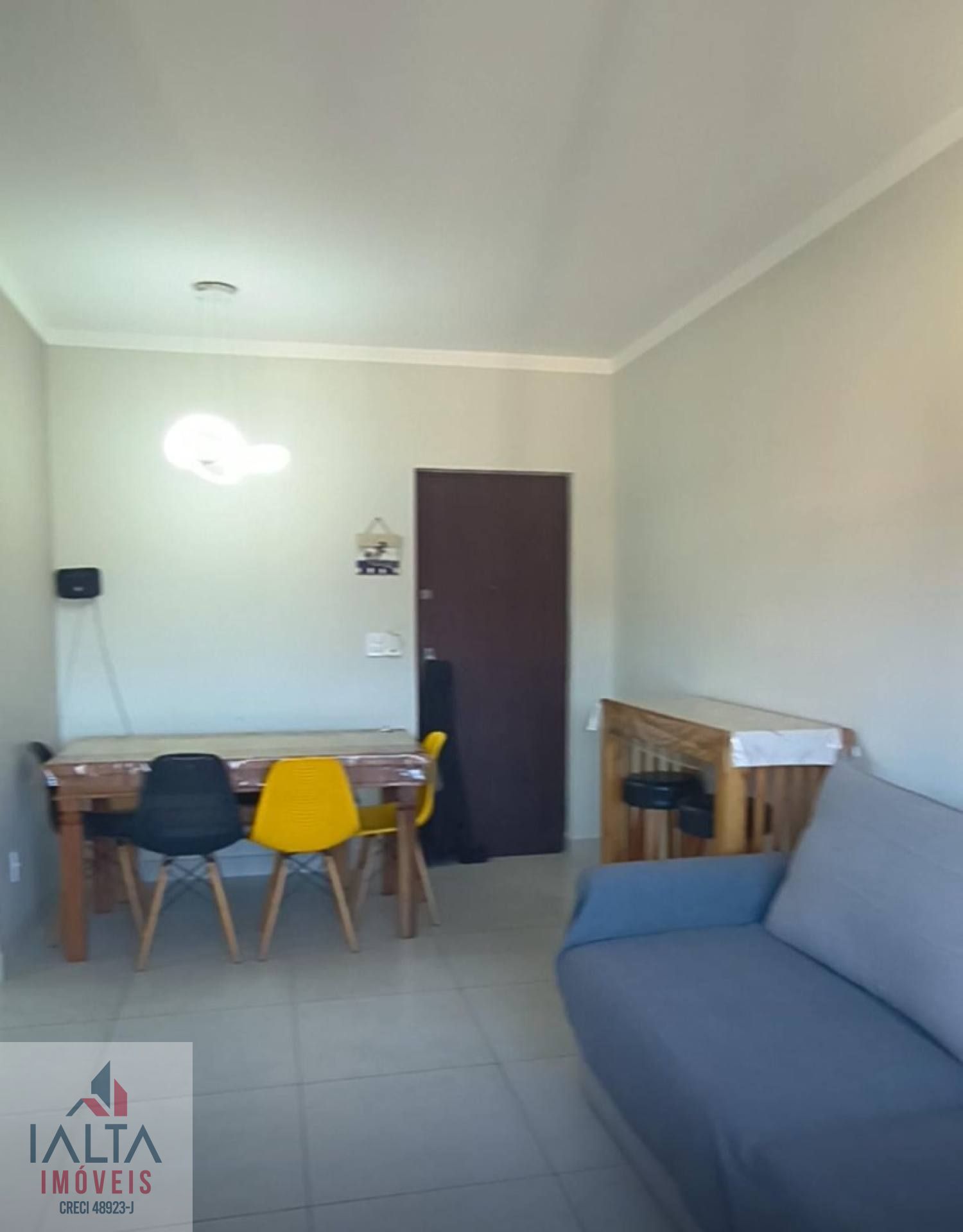 Apto 02 Quartos e 02 Vagas de Garagem - Praia Grande de Ubatuba/SP