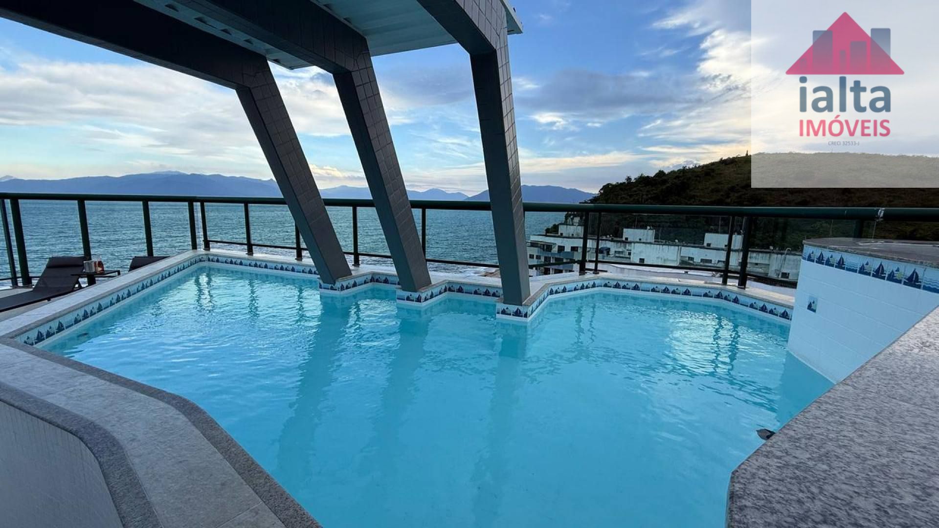 Cobertura Duplex na Martim de Sá - Caraguatatuba/SP