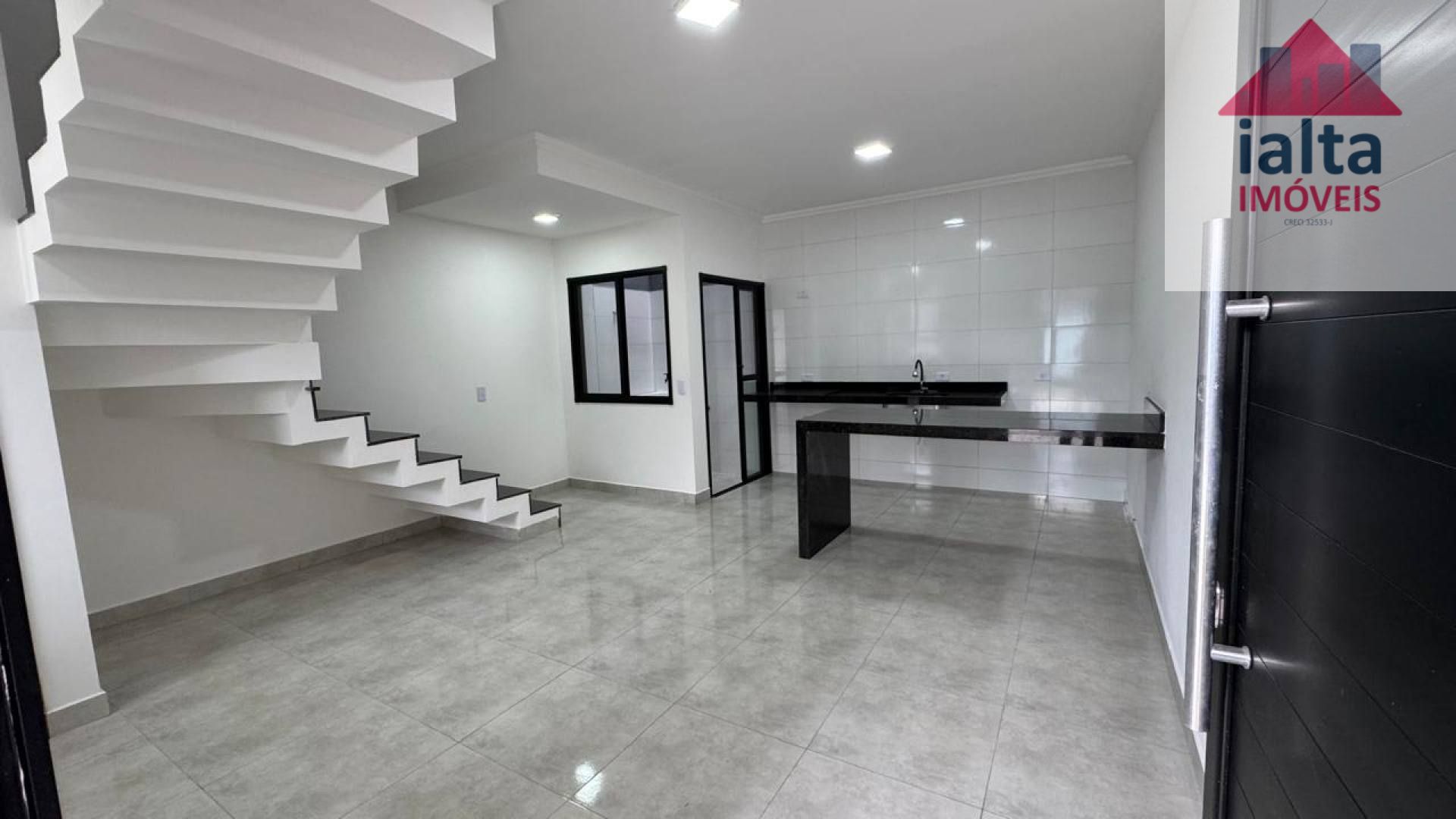 Sobrado novo na Massaguaçu- Caraguatatuba/SP