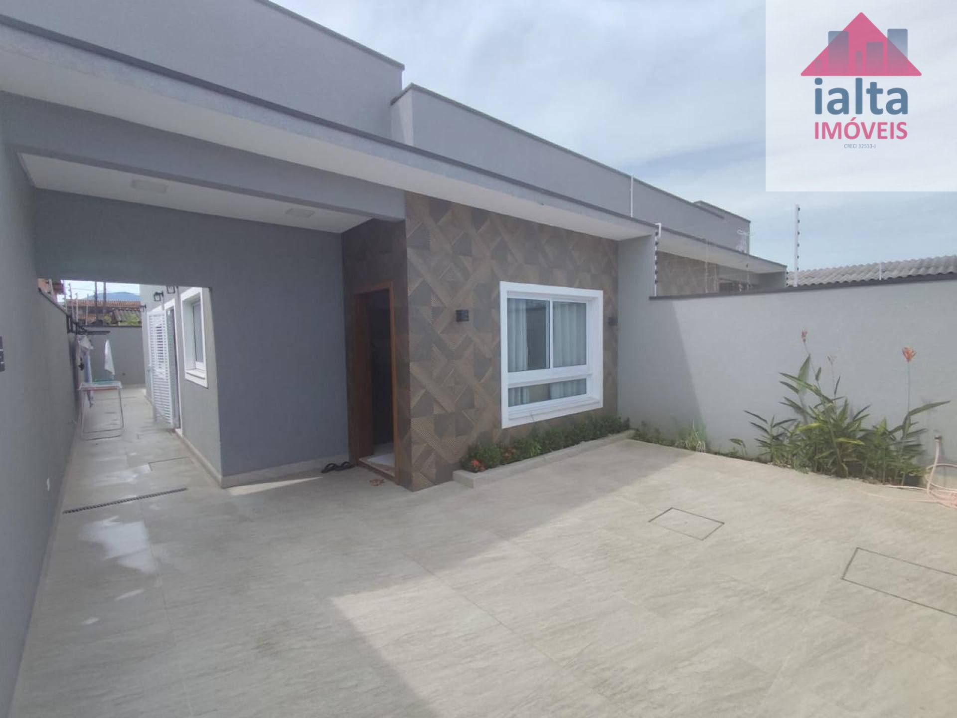 Imóvel Novo à Venda no Balneário Golfinho, Caraguatatuba/SP