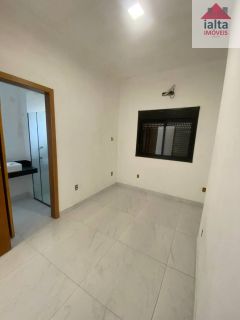 Casa Para Vender com 2 quartos 1 suítes no bairro Canto do Mar em São Sebastião