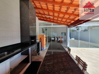 Casa com piscina na Martim de Sá - Caraguatatuba/SP