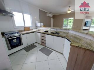 Cobertura com 03 Suítes e 03 Vagas na Praia Grande - Ubatuba/SP