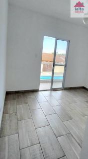 Sobrado com 2 suítes em Condomínio no Porto Novo - Caraguatatuba/SP