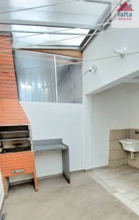 Sobrado com 2 suítes em Condomínio no Porto Novo - Caraguatatuba/SP