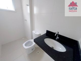 Apartamento NOVO Praia das Toninhas em Ubatuba (02 Vagas)