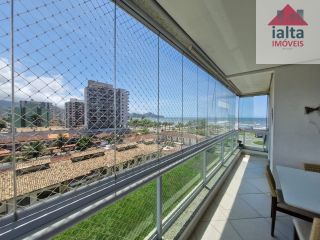 Apartamento no Indáia com 3 Dormitórios e Vista Mar!