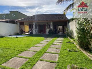 Casa Para Vender com 3 quartos 1 suítes no bairro Balneário Golfinho em Caraguatatuba