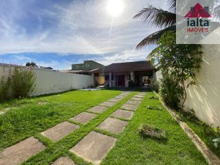 Casa Para Vender com 3 quartos 1 suítes no bairro Balneário Golfinho em Caraguatatuba