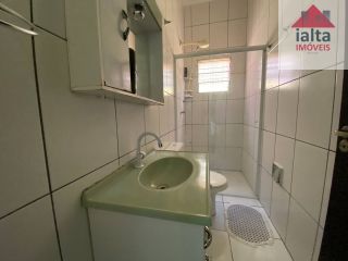 Casa Para Vender com 3 quartos 1 suítes no bairro Balneário Golfinho em Caraguatatuba