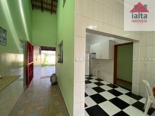 Casa Para Vender com 3 quartos 1 suítes no bairro Balneário Golfinho em Caraguatatuba