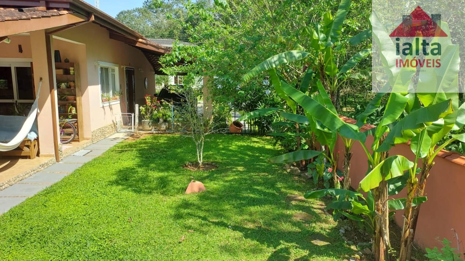 Casa em Condomínio Fechado - Ubatuba/SP