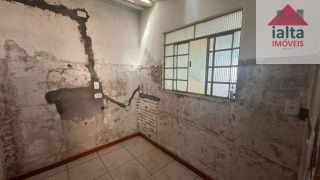 Imóvel Comercial Para Vender no bairro Centro em Caraguatatuba