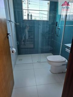 Sobrado Para Venda e Locação com 4 quartos 1 suítes no bairro Massaguaçu em Caraguatatuba