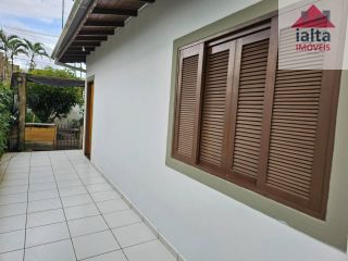 Casa Para Venda e Locação com 1 quartos no bairro Massaguaçu em Caraguatatuba