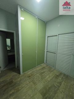 Sobrado para Vender com 2 quartos 2 suítes no bairro Balneário Mar Azul