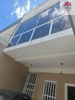 Sobrado para Vender com 2 quartos 2 suítes no bairro Balneário Mar Azul