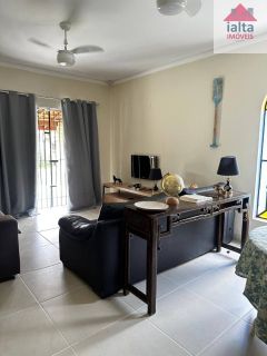 Casa espaçosa na região Central- Caraguatatuba SP
