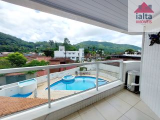 Apto a 100 metros da Praia da Enseada em Ubatuba/SP