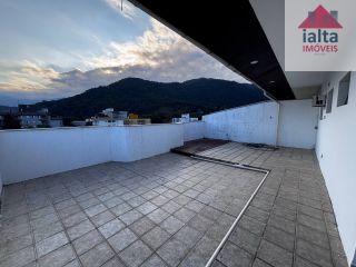 Cobertura Duplex Centro / Ubatuba 