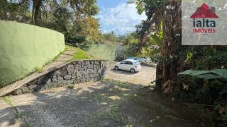 Exclusividade e Charme com Vista Mar em Ilhabela – SP