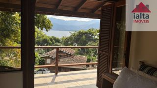 Exclusividade e Charme com Vista Mar em Ilhabela – SP