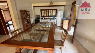 Exclusividade e Charme com Vista Mar em Ilhabela – SP