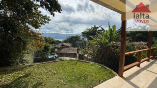 Exclusividade e Charme com Vista Mar em Ilhabela – SP