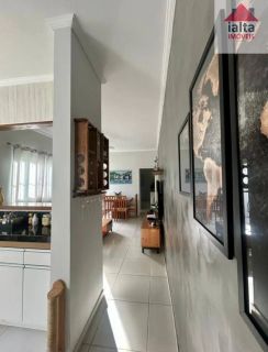 Casa com 02 Quartos no bairro Estufa II em Ubatuba/SP