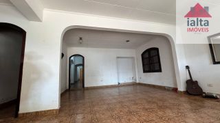  Oportunidade Frente Mar na Enseada – Ideal para Investidores e Construtores!